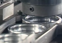 Proceso de producción de rodamientos NACHI.